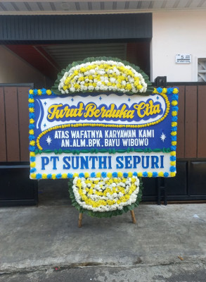 Papan Bunga Duka di Upai