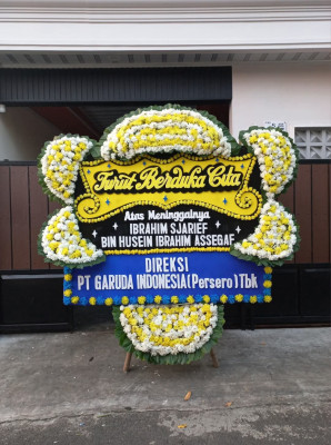 Papan Bunga Duka di Upai